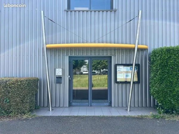 Bureaux 281 m²