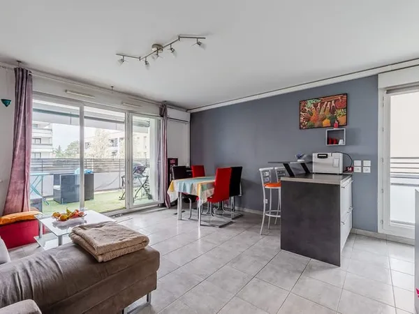Appartement Meyzieu 3 pièces 63.8 m2