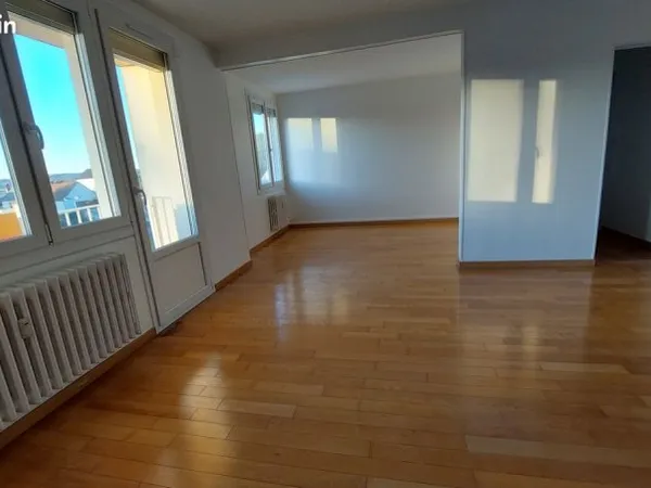 Appartement Location Soissons 5p 97m² 900€