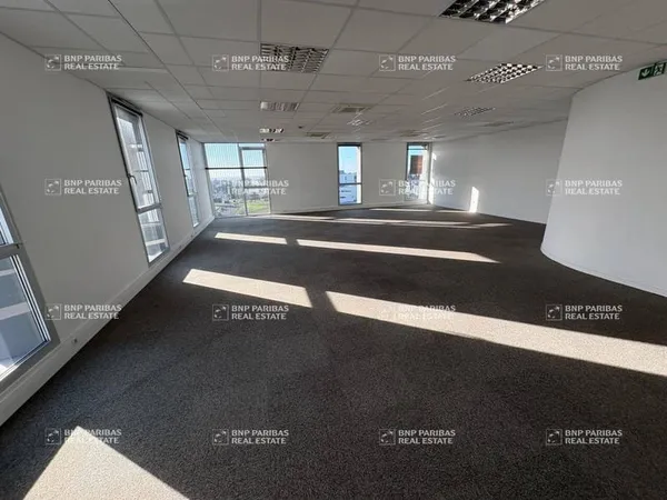 Bureaux 203 m²