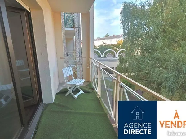 Studio 1 pièce 27 m²
