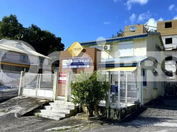 Bureaux 120 m²