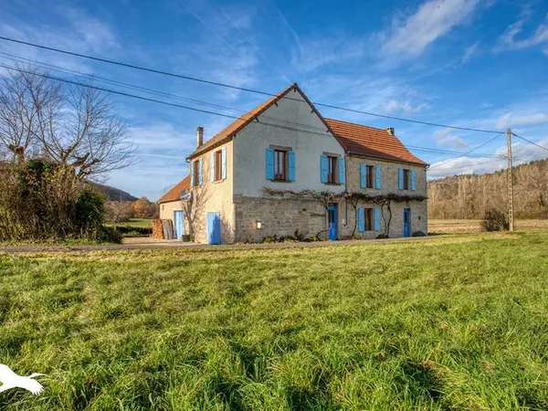 Maison en pierre 5 pièces 170 m²
