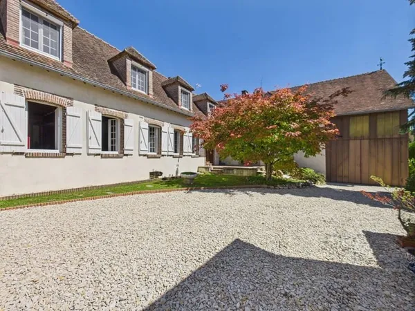 Propriété 310m2
