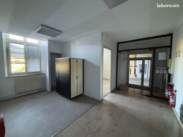 Local 167 m² Metz