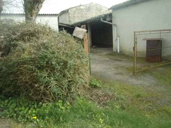 Maison 1 pièce 122 m²