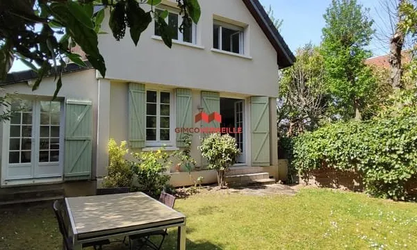 Maison 5 P La Celle St Cloud
