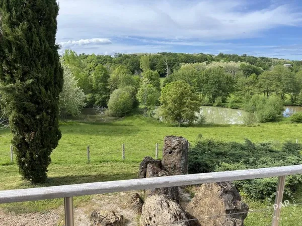 Maison 6 pièces 275 m²