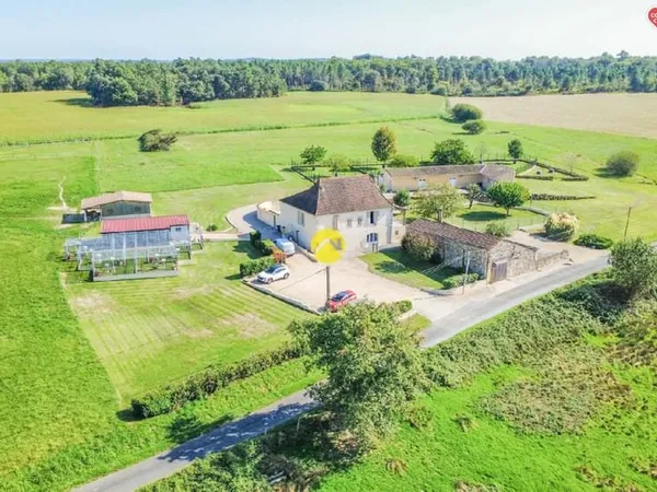 OPPORTUNITÉ RARE EN PÉRIGORD
