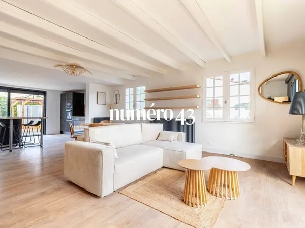 Villa 6 pièces 107 m²