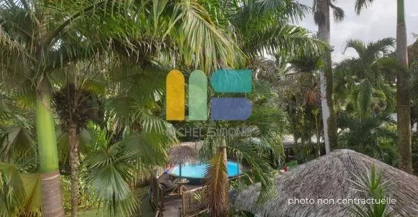 Hôtellerie et restauration Vente Baie-Mahault   1600000€