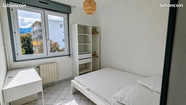 Chambre en colocation