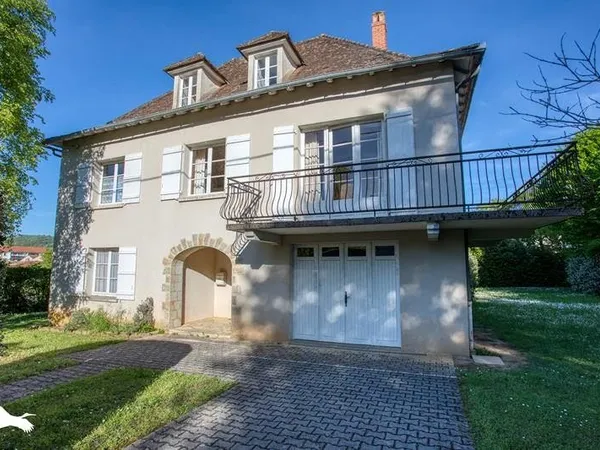 Maison 6 pièces 150 m²