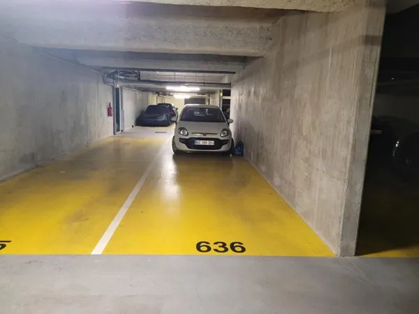Stationnement Location Nanterre   45€