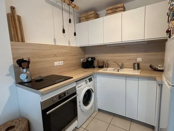 T2 meublé 40 m² + balcon + piscine + parking - NANGY
