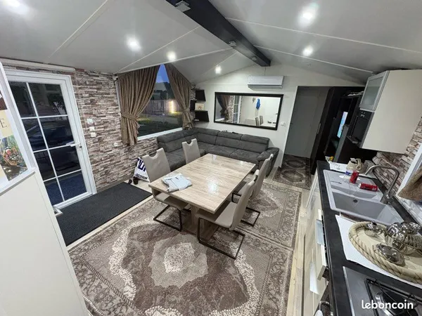 Terrain, avec Mobile, Home, eau et électricité