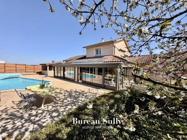 Bureau 7 pièces 170 m²
