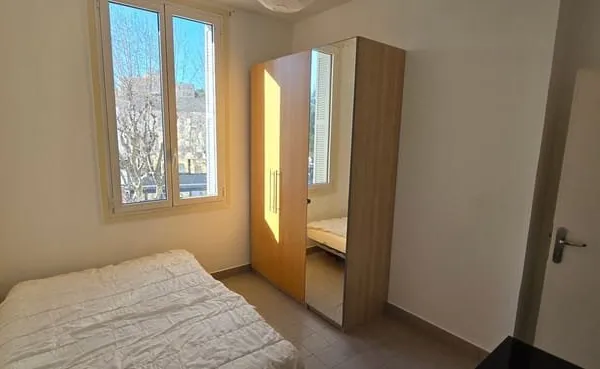 Chambre de 16m2 à louer sur Nice