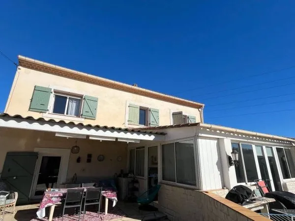 Maison 8 pièces 200 m²