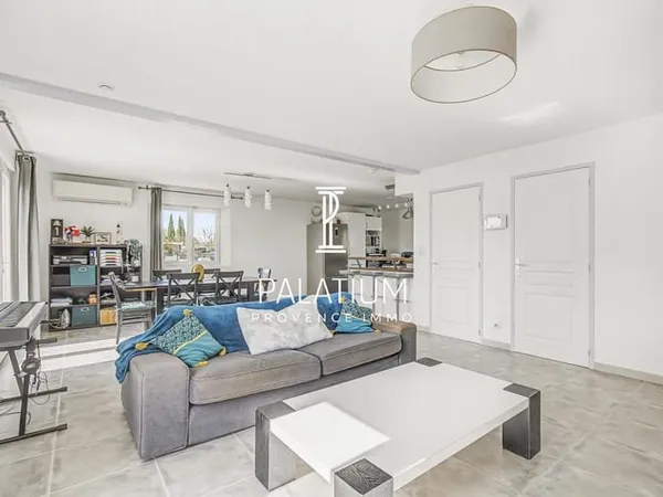 Maison de 110m2- 3 chambres- Pélissanne