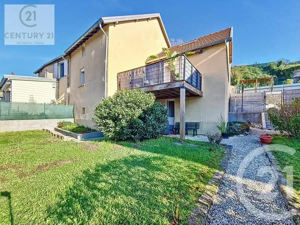 Maison 6 pièces 85 m²