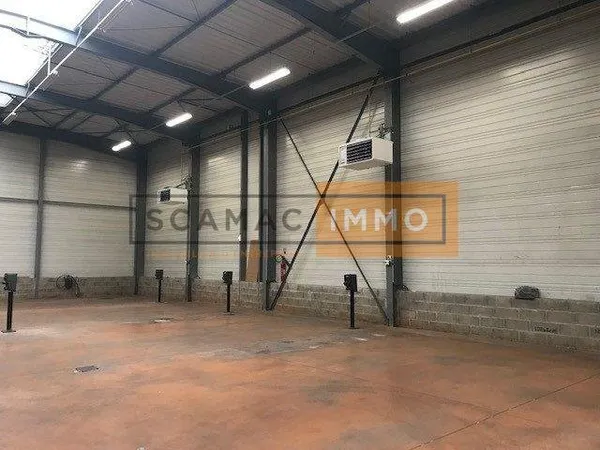 Local d'activités de 670m²