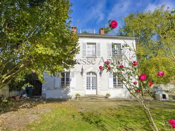 Maison 7 pièces 145 m²