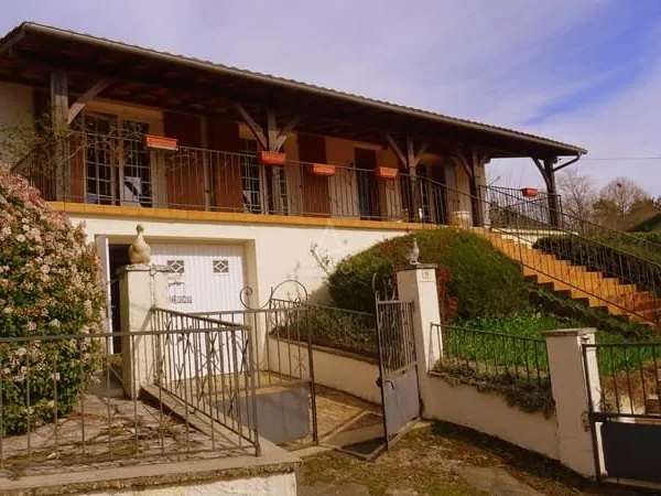Maison Vente Léguillac-de-l'Auche 5p 150m² 185000€