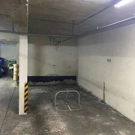 Parking 10 m²