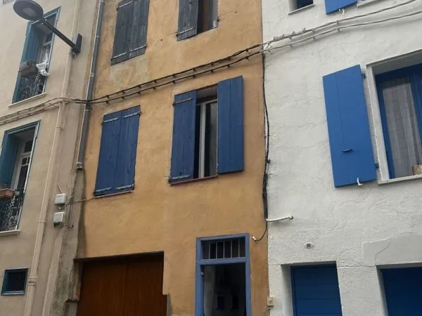 Immeuble vente d'un lots de copro de 3 appar