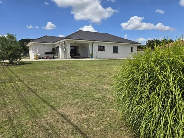 Maison 6 pièces 107 m²