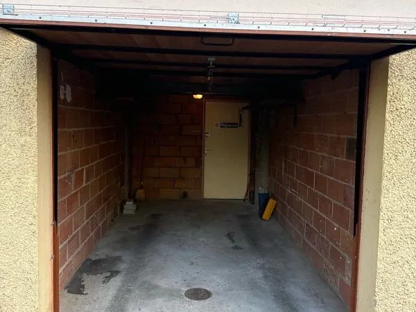Location garage sécurisé - Schiltigheim - 13,5 m²