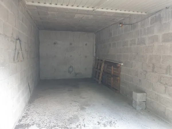 Garage Simple