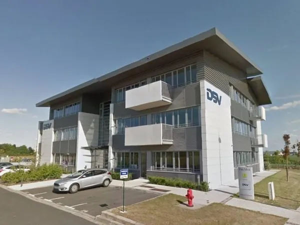 Bureaux 275 m²