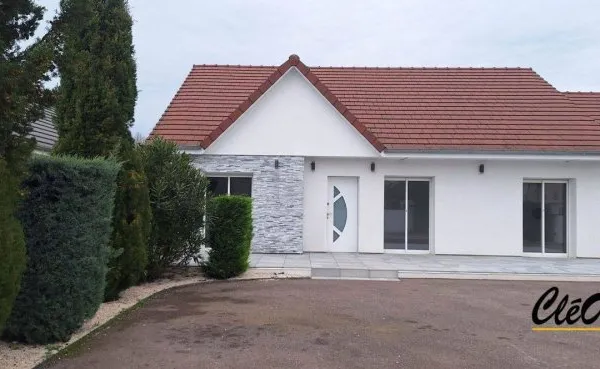 Maison de plain-pied 4 pièces 133 m²