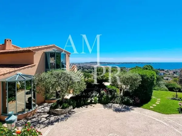 Maison 8 pièces