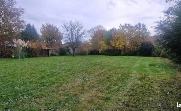 Terrain 1103 m² HALLENNES LEZ HAUBOURDIN
