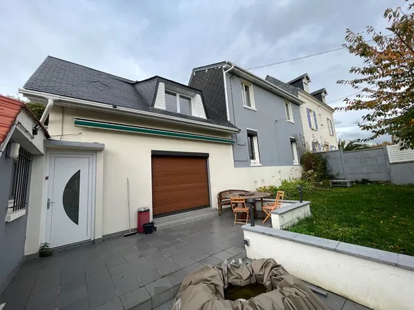 Maison 6 pièces 178 m²