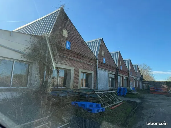 Bâtiment de stockage