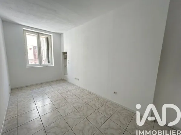 Studio 1 pièce 14 m²