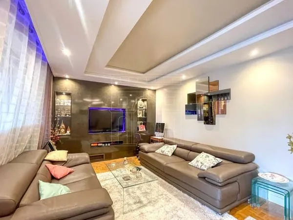 Maison 6 pièces 106 m²