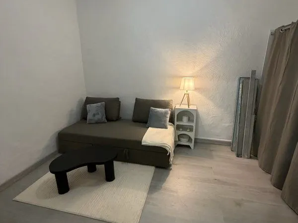 Studio meublé de 28 m² à louer - Rue Honorine, 13015 Marseille