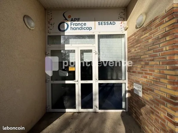 Bureaux 348 m²