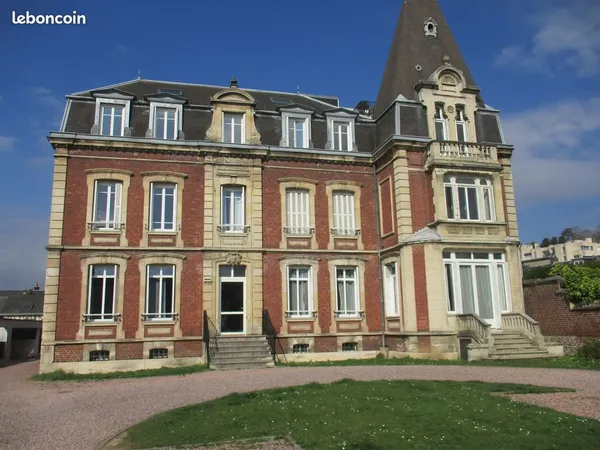 Bel appartement hausmanien 110m² 1350 euros