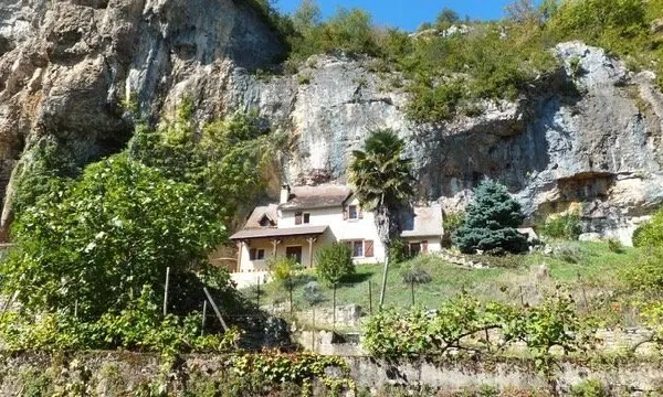 Logement atypique Vente Saint-Martin-Labouval 4p 74m² 110000€