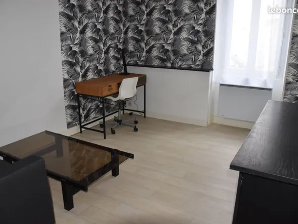 Meuble etudiant proche vesunna