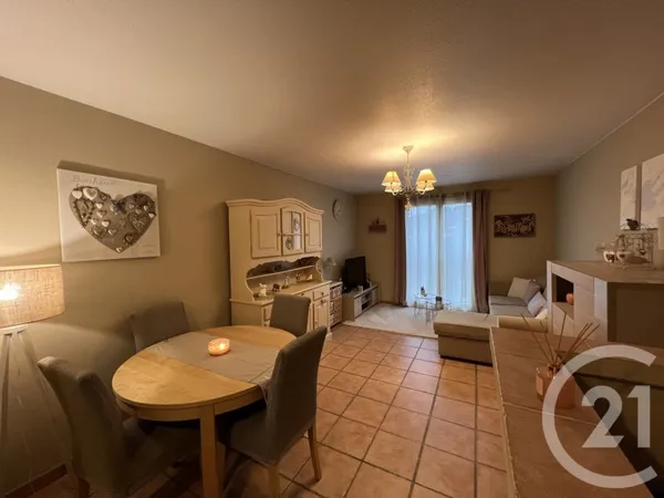 Appartement 4 pièces 82 m²