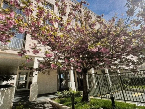 Appartement 3 pièces centre Saint Germain en Laye