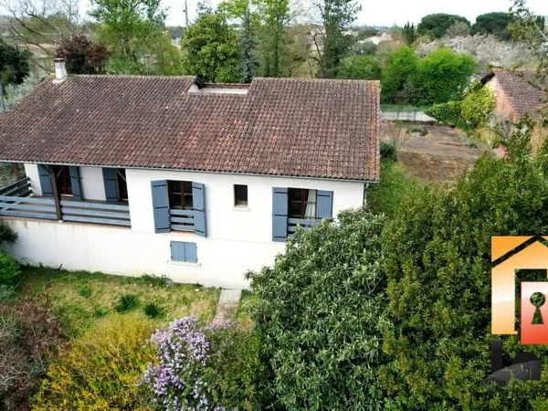 Vente maison 5 pièces, sous-sol, patio et grange - 47240 CASTEL
