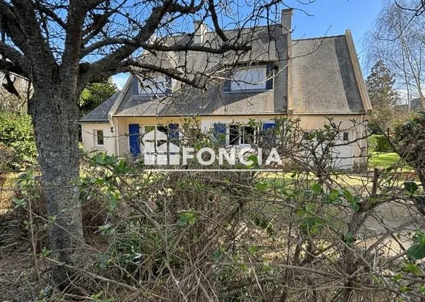 Concarneau - Le Cabellou - Au Calme - A Vendre Maison de 135 m2 - Vie de Plain-Pied - Garage - Terra